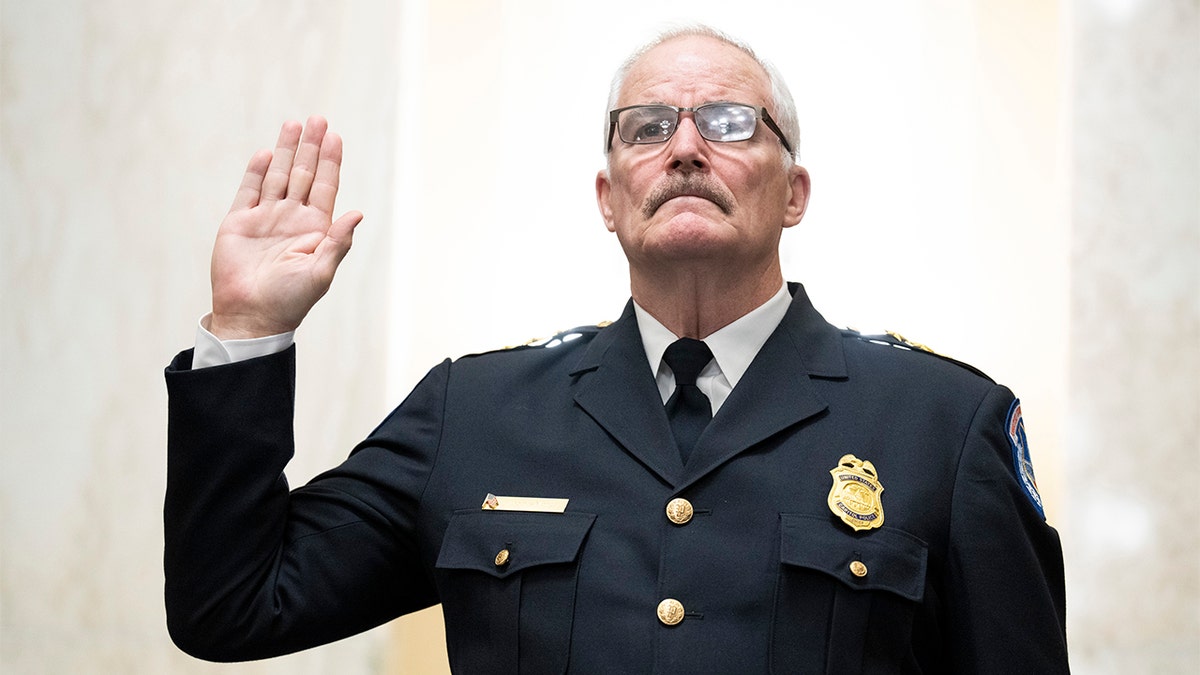 United States Capitol Police Chief, Tom Manger, is a jury to testify before a Supervisory Committee of the Senate Regulations and Administration Committee on January 6, 2021 attacked the Capitol on Wednesday, January 5, 2022 in Washington. Manger has appeared in the pardons of President Donald Trump of the accused on January 6.