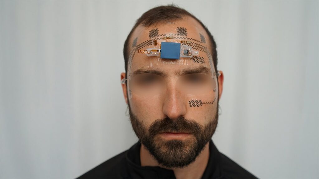 Researchers develop 'e-Tattoo' to track mental workload in high-stress jobs