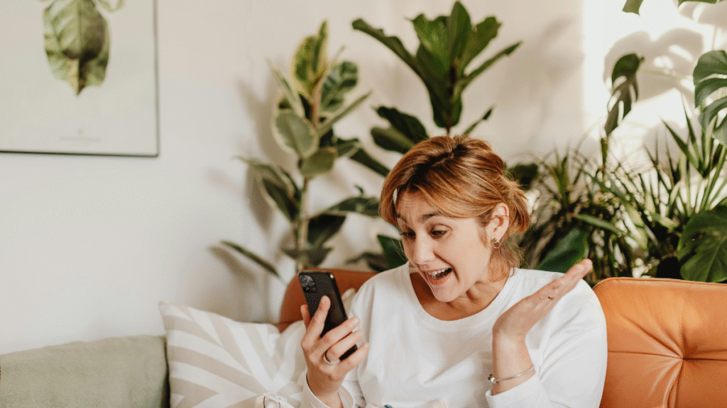 Support the family from afar by controlling their screen with Facetime