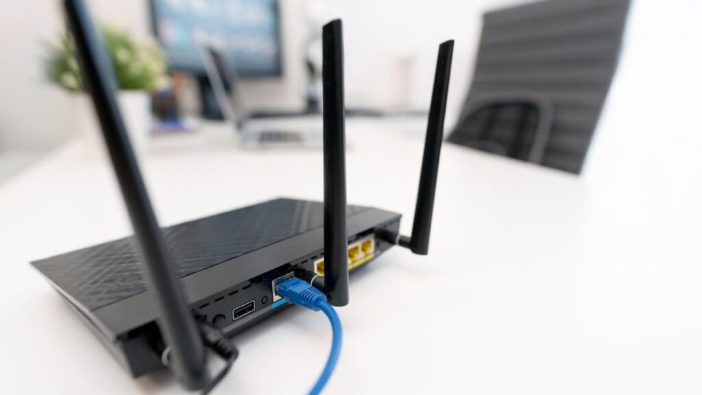 The FBI warns that hackers exploiting obsolete routers. Check your now